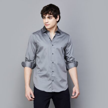 UNITED COLORS OF BENETTON Solid Slim Fit Shirt